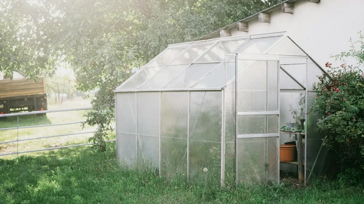 comment bien utiliser une serre de jardin — Comment bien utiliser une serre de jardin : le calendrier réel
